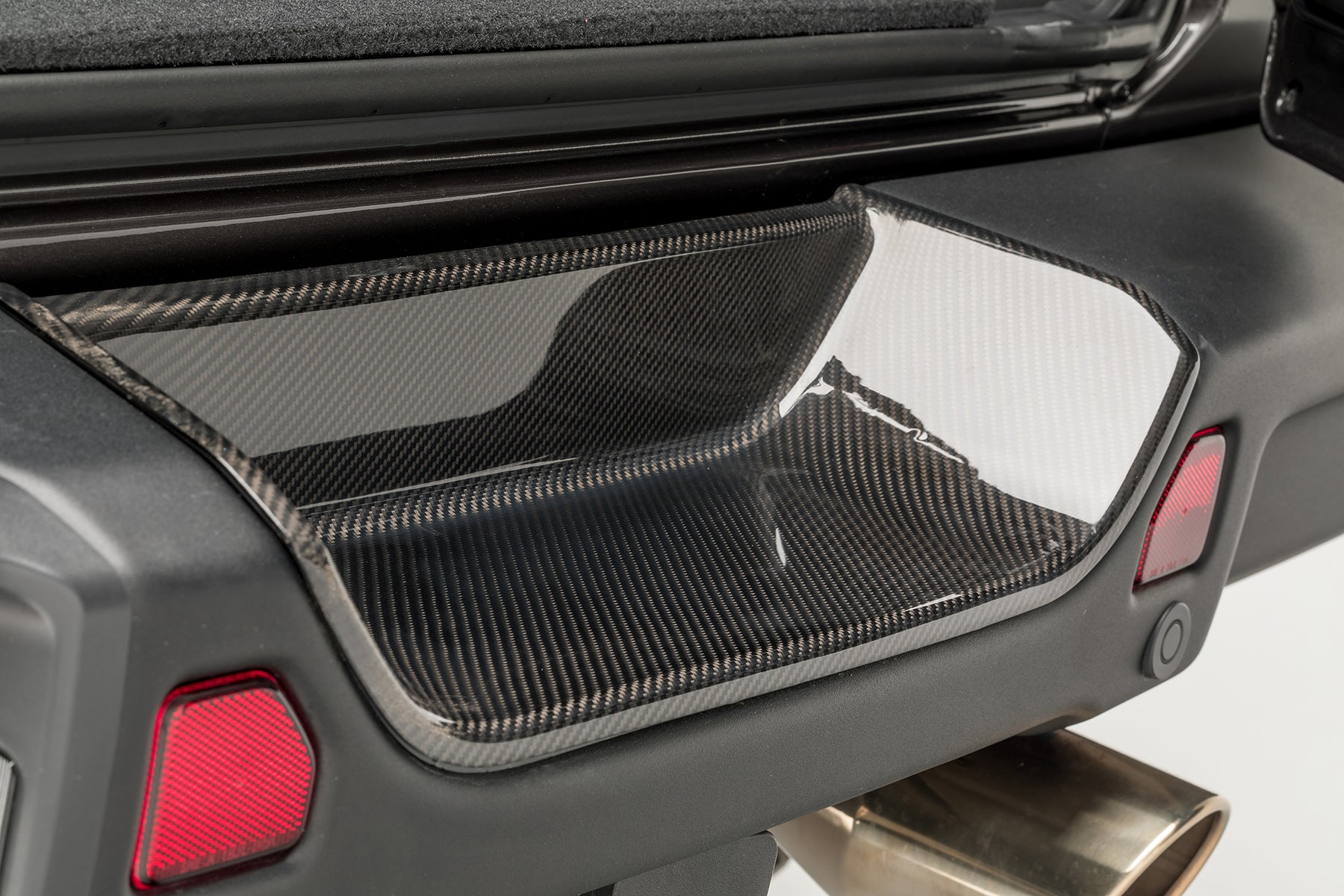 Jeep JL-JX Edition Aero Carbon Fiber Rear Bumper Tray